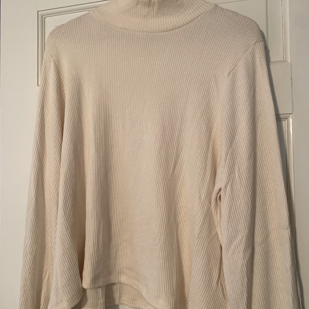 Madewell mock neck bubble sleeve top